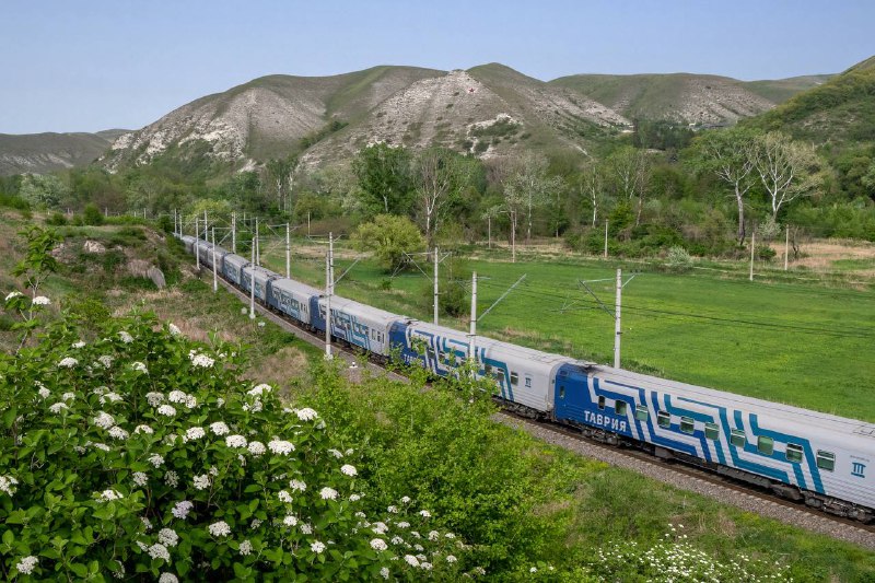 Открыты продажи в вагоны беспересадочного сообщения Владикавказ - Симферополь