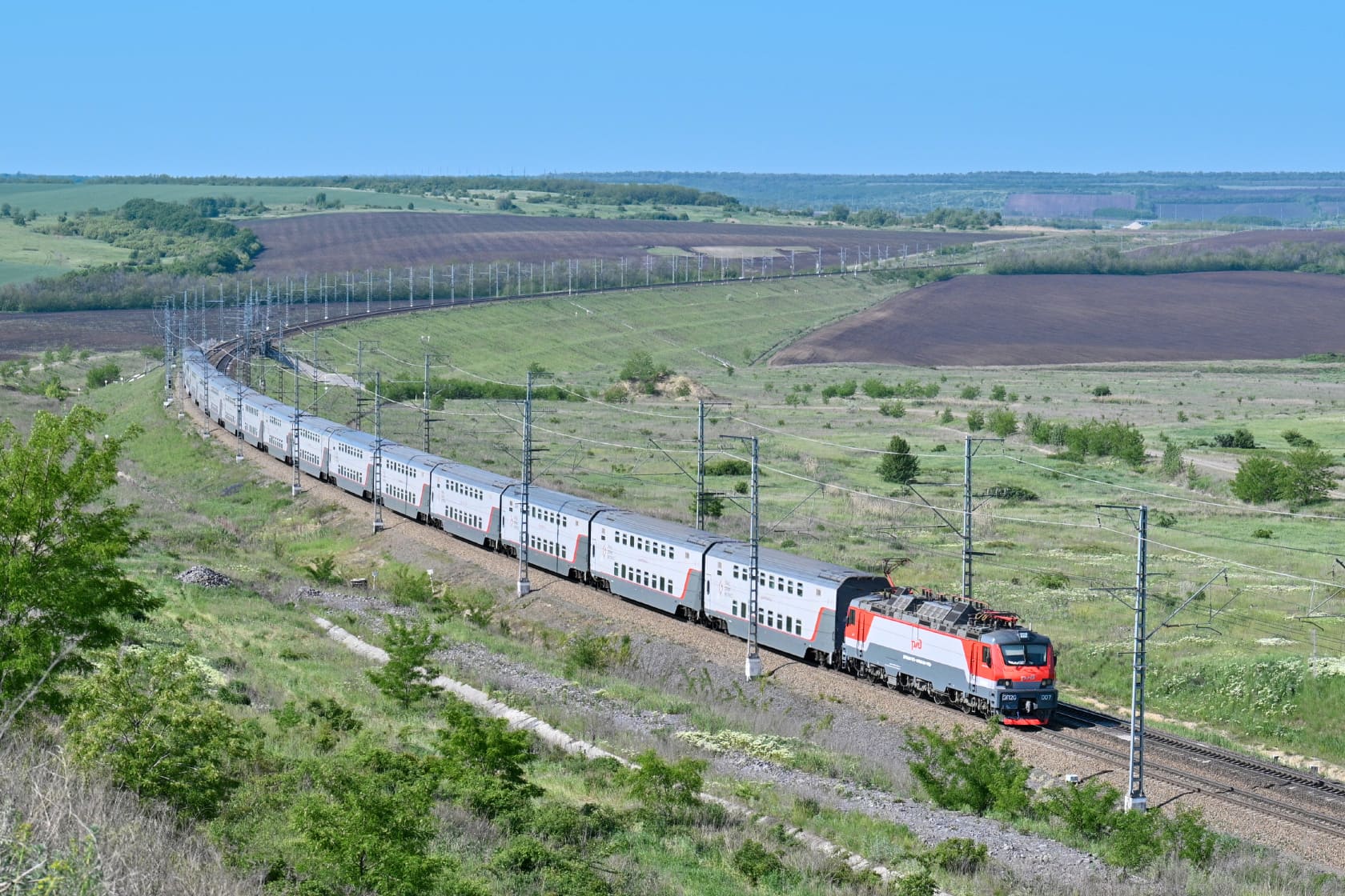 Двухэтажный поезд №167/168 Москва – Симферополь будет курсировать один раз в четыре дня