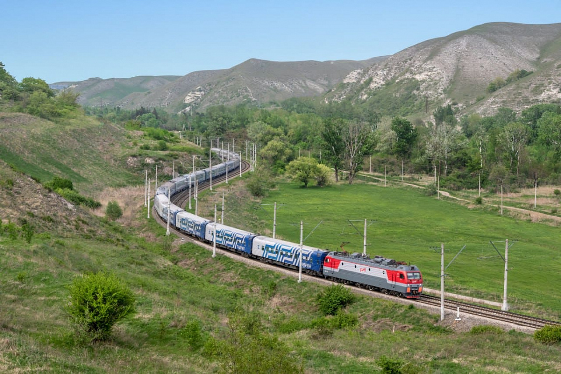 В майские праздники 2025 года пассажиропоток АО ТК «Гранд Сервис Экспресс» увеличился на 11%